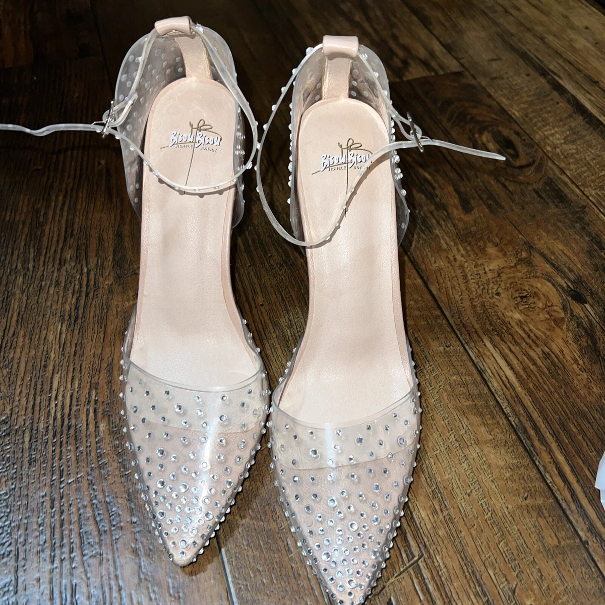 Clear cheap lucite pumps