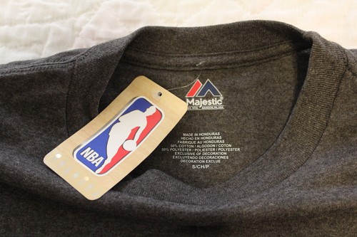 Neu mit Etikett Memphis Grizzlies NBA Majestic S/S Baumwolle/Poly T-Shirt Herren S - Bild 5 von 6
