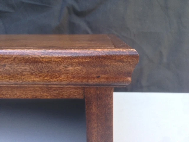 Soporte elevador para monitor de computadora/TV estilo tradicional madera de abedul Foto 3 de 4