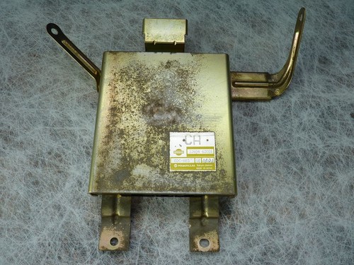Nissan 100 NX B13 Steuergerät Motorsteuergerät 2260462C01 EDC-N83