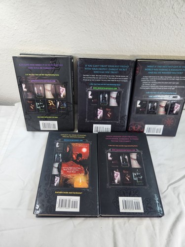 5 House of Night Novels by PC & Kristian Cast Hardback JD1018 - Foto 7 di 10