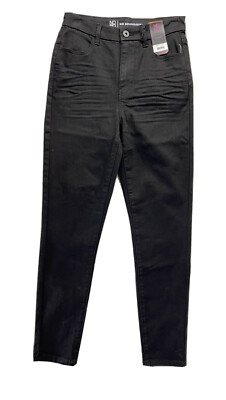   26'' WAIST (9) // SUPER HIGH RISE CURVY SKINNY JEAN - BLACK