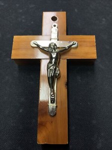 Wood & Plastic Religious Jesus Crucifix Cross Pigeon River US Canadian Border
