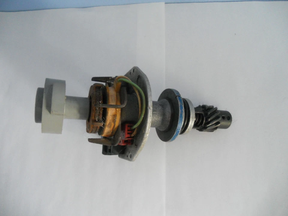 Distribuidor # 1103634 Buick Chevy GM Pontiac Oldsmobile Motor Iron Duke de 2,5 L Foto 2 de 4