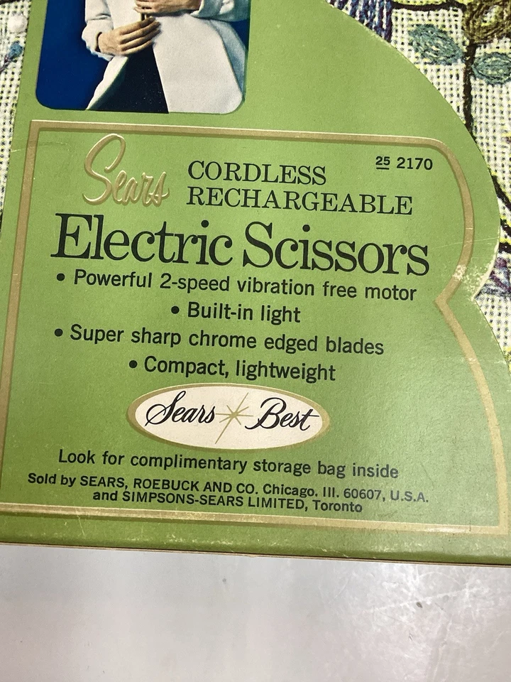 Vintage 1970 Sears Best Cordless Rechargeable Electric Scissors 2170 New In Box - Image 2 of 4