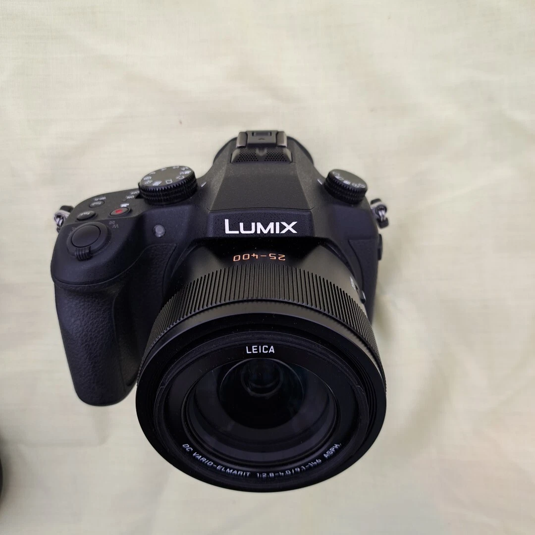 Preços baixos em Panasonic LUMIX Panasonic Lumix DMC-FZ1000