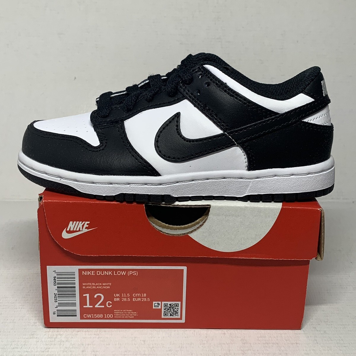 NIKE DUNK LOW PANDA キッズシューズ　21cm Nike Dunk Low White Black Panda Pre School Size 12c Child