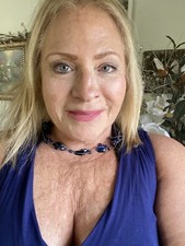 LIZ LANGE NAVY MAXI XS SLEEVELESS NWT AND BONUS LAPIS NECKLACE!🥳 TAKE ME AWAY⛱️