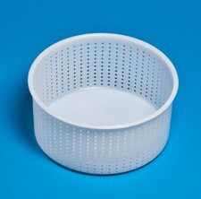 FORMA PER FORMAGGIO D. CM. 20 X H. 9,7 (KG. 2)