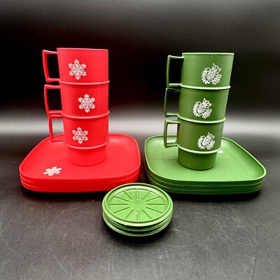 Vintage Tupperware Red Green Christmas Mugs Dessert Plates Coasters 15pc