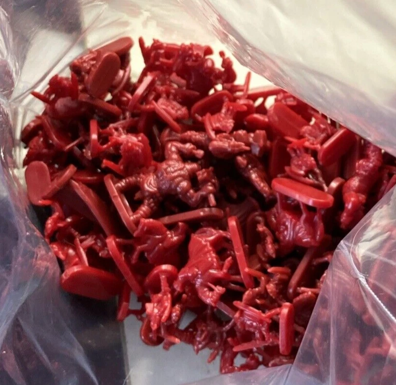 RISK Señor de los Anillos Juego de Mesa Repuesto 140 Piezas Rojo Foto 2 de 4