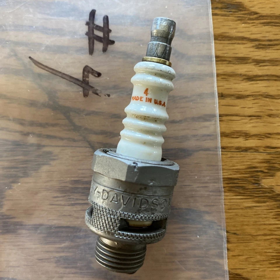 Rare Early Genuine Harley Davidson Red Logo Champion #4 "Take-Apart" Spark Plug - Image 4 of 4