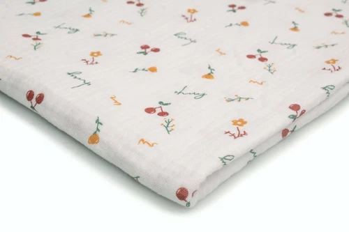 Printed cotton muslin, double gauze, cherries and flowers 50 x 130 cm