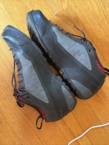 Arc’teryx Acrux FL GTX Approach Size 9 Hiking Shoes Black/Fuschia GoreTex Womens - Picture 9 of 9