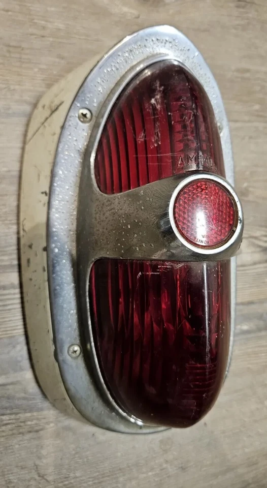 Luz trasera Hudson Hornet 1955 OEM Foto 3 de 4