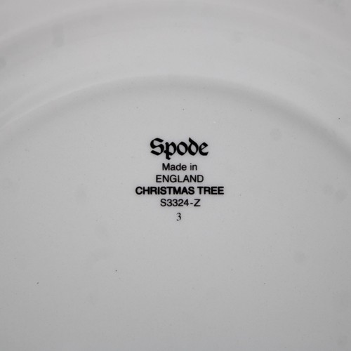 Spode White Green Multi Color Christmas Tree S3324 8" Plate - Picture 3 of 12