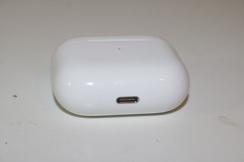 Apple AirPods 3. generacji - z etui ładującym MagSafe - A2566 - Zdjęcie 4 z 7