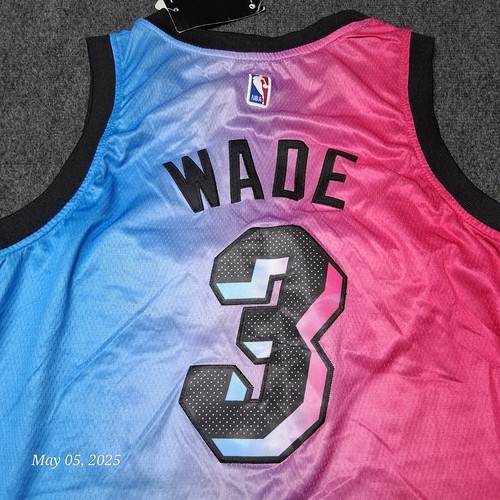 NWT Nike Miami Heat Dwayne Wade #3 Vice City Jersey Size 48 ViceVersa - Picture 8 of 9