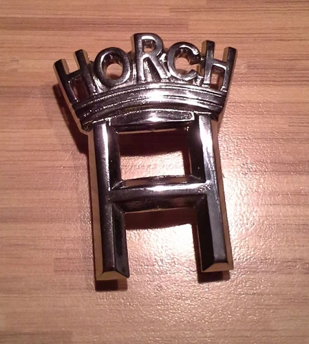 Horch vintage emblem / new / with 3 threaded bolts