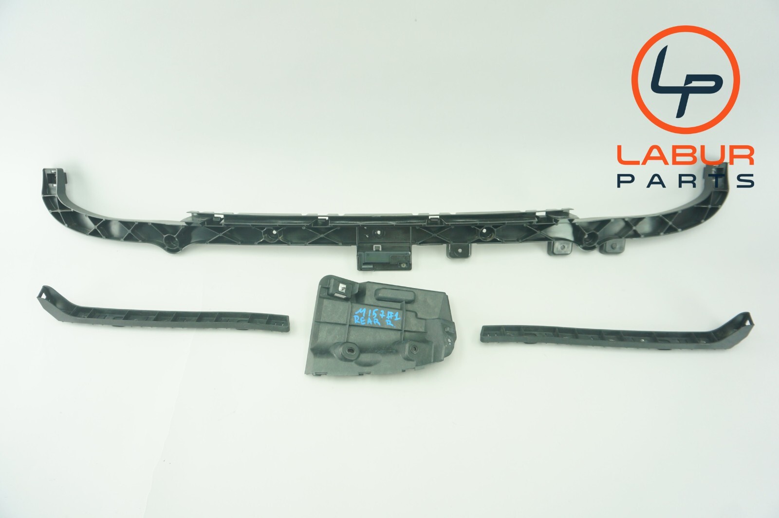 M157 14-17 Maserati Ghibli Rear Bumper Mount Support Bracket Set of 4 BX324