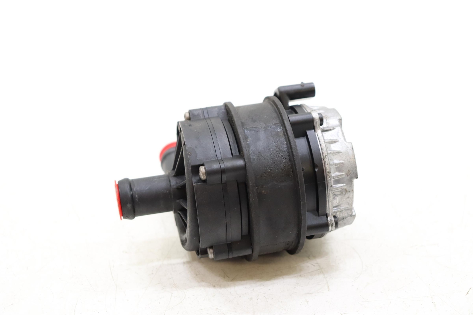 2014 - 2024 MASERATI QUATTROPORTE 3.0L ENGINE AUXILIARY WATER COOLANT PUMP OEM