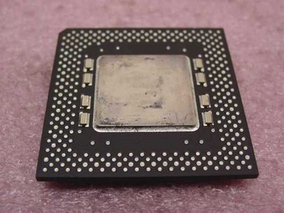 Intel 200MHz CPU Pentium MMX Processor FV80503200 - TESTED SL27J