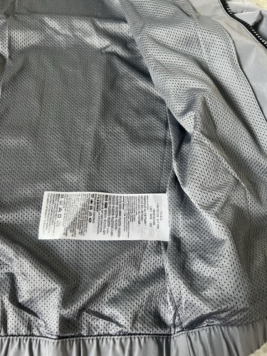 Nike Jacket Big Kids Boys M 6/7 Windbreaker Water Resistant Hooded NEW! - Picture 6 of 8