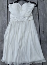 David’s Bridal Ivory Strapless Chiffon Dress Beaded Waist Sweetheart NWT Size M
