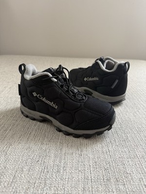 Columbia Kids Firecamp Mid 2 Waterproof Shoes Youth Sz 1, Black 200g Insulation