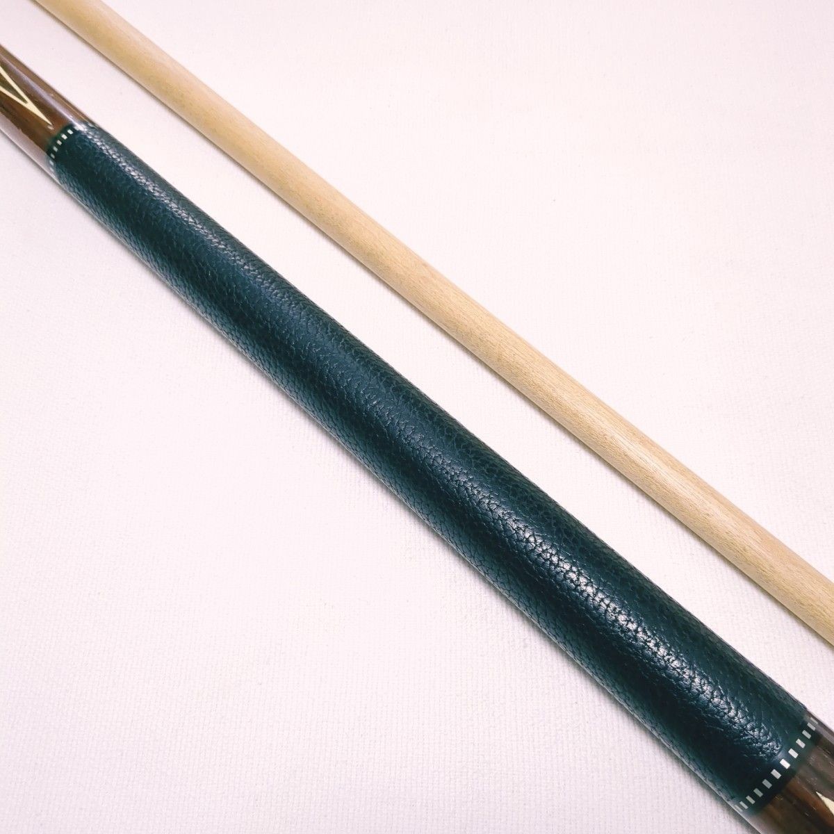 Adam Cue AJC Model Twin Joint ACSS Shaft Leather Wrap Billiard