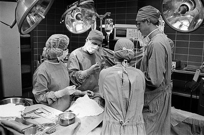 St Elsewhere William Daniels as Dr Mark Craig Ed Begley Jr As Dr V- 1986 Photo
