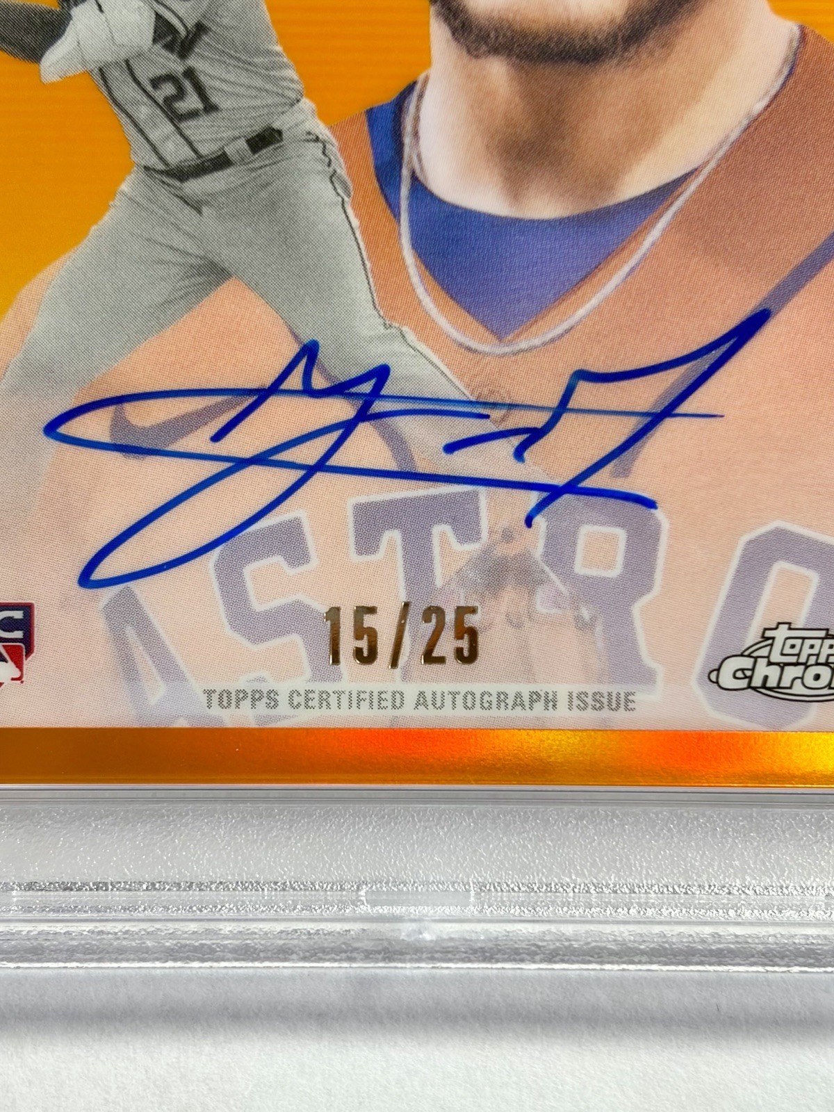 2023 Topps Chrome Platinum Yainer Diaz Rookie Orange Refractor Auto /25 PSA 10 view 2