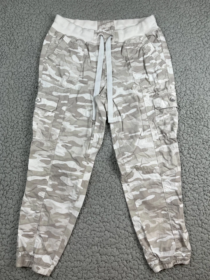 Pantalones de chándal Calvin Klein Performance cargo para mujer medianos blancos tostados camuflaje cordón Foto 3 de 4