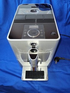 Jura Ena Micro 9, Silver, voll funktionsfähig, Mit OVP und Zubehör