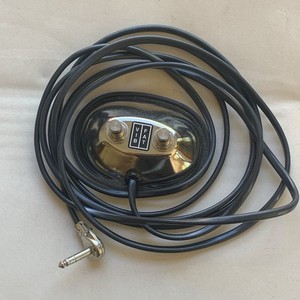 Dual Button Guitar Amplifier Footswitch Pedal w/ Attached 1/4" RA Cable
