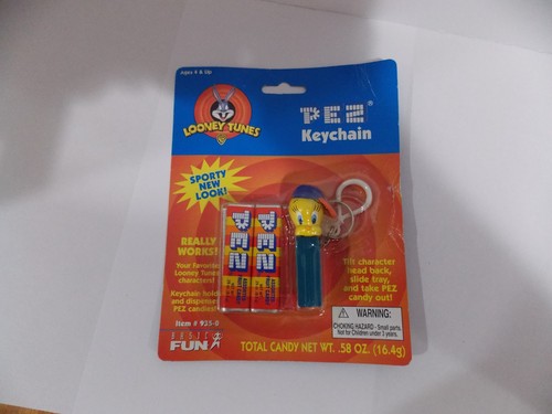 Looney Tunes Tweety Bird PEZ Keychain Dispenser – New Sealed, Basic Fun