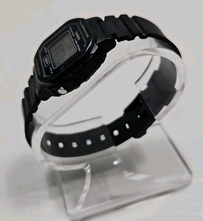 Casio Women’s Digital Watch Stainless Steel 3284 LA-20WH Water Resistant View 4