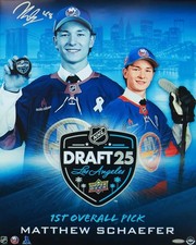 Matthew Schaefer Signed 16x20 Photo New York Islanders 2025 NHL Draft Day