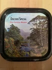 VINTAGE ADVERTISEMENT DOCTORS' SCOTCH WHISKY  TIN SIGN SERVING TRAY