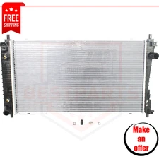 Radiator FO3010129 aluminum core for 1998-2002 Lincoln Continental Base