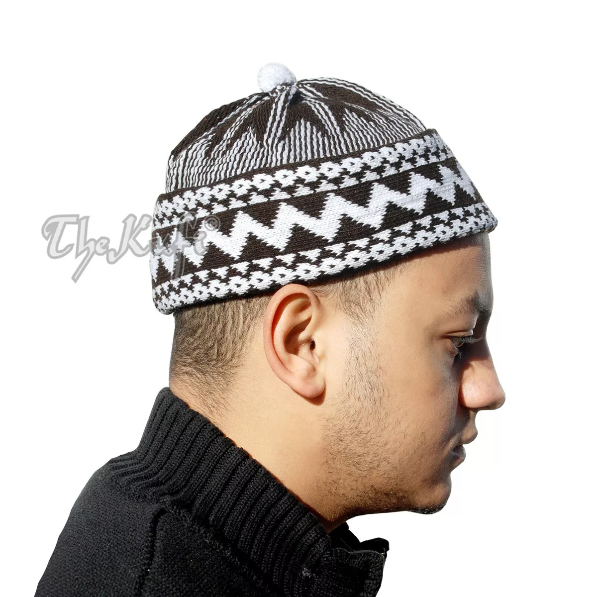 Knit hat with ball on top deals