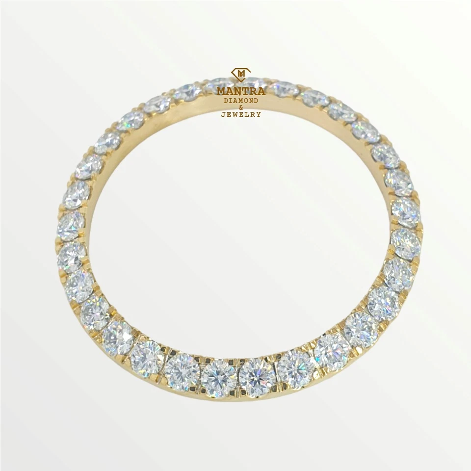 Bisel de reloj personalizado 36 mm 10 punteros moissanita real tachonado chapado en oro de 10 quilates Foto 2 de 3