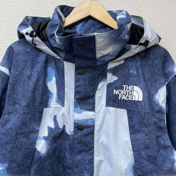 Supreme X THE NORTH FACE NP52100I 21AW Bleached Denim Supreme X THE NORTH FACE NP52100I 21AW Bleached Denim