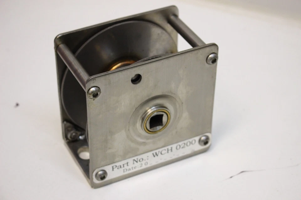 Cabrestante American Flagpole - Acero inoxidable para Flagpole 50' a 80' de alto WCH0200 Foto 2 de 4