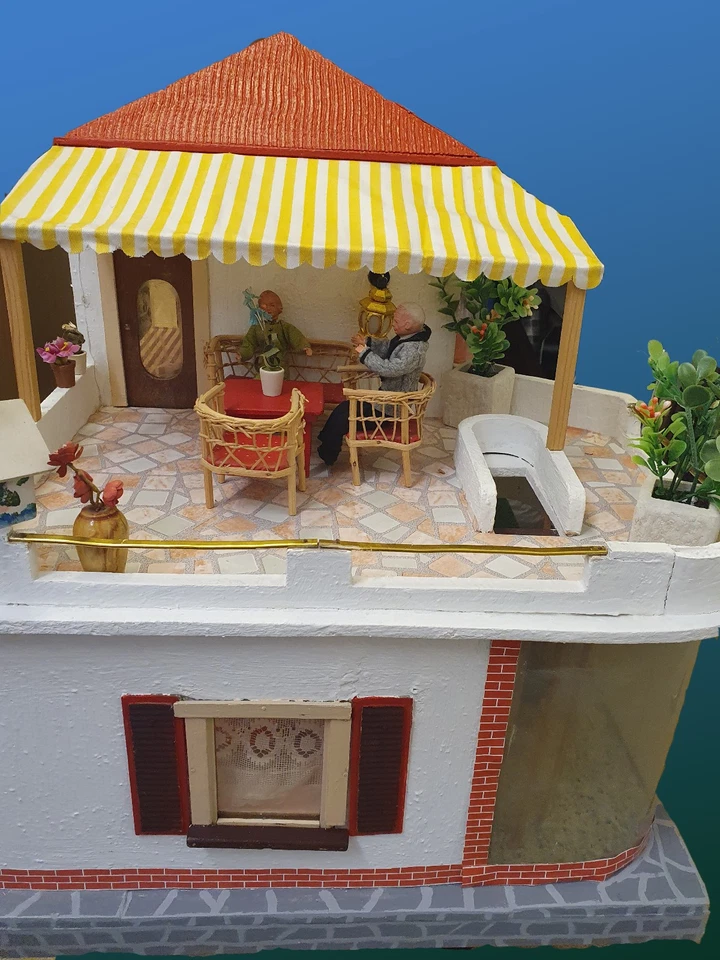 Schönherr Puppenhaus, 1930 bis 1950, Unikat  frisch renoviert - Bild 2 von 4