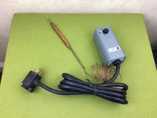 A19AAT-2 Johnson Controls Remote Bulb Freezer Temperature Control Home Brewing