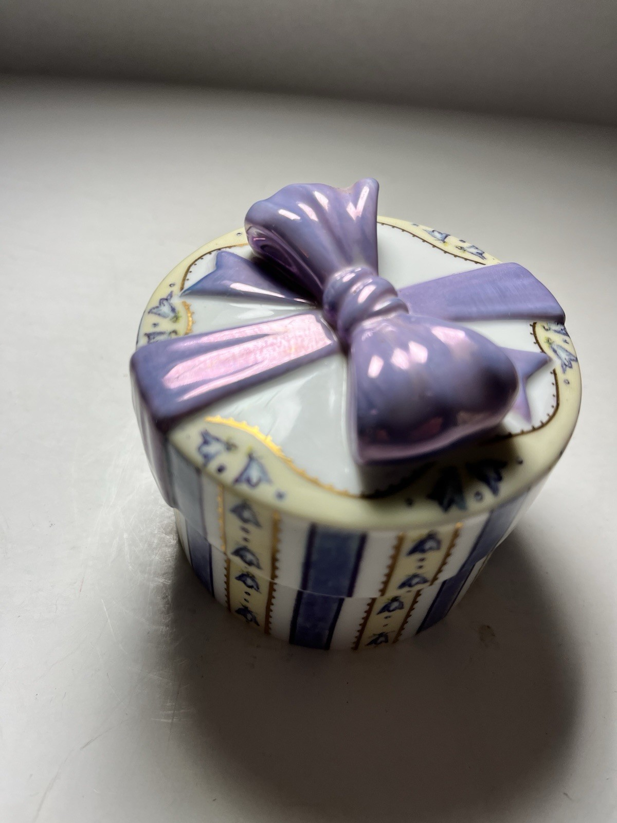 Ardleigh Elliott - A Mother’s Love Series Set of 3 Porcelain Music Boxes