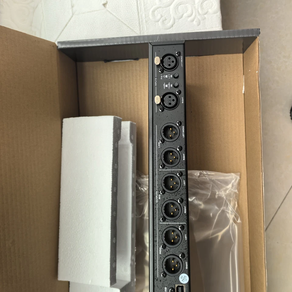 Sistema completo de gestión de altavoces DBX PA2 DriveRack-PA2 EE. UU. Foto 2 de 4