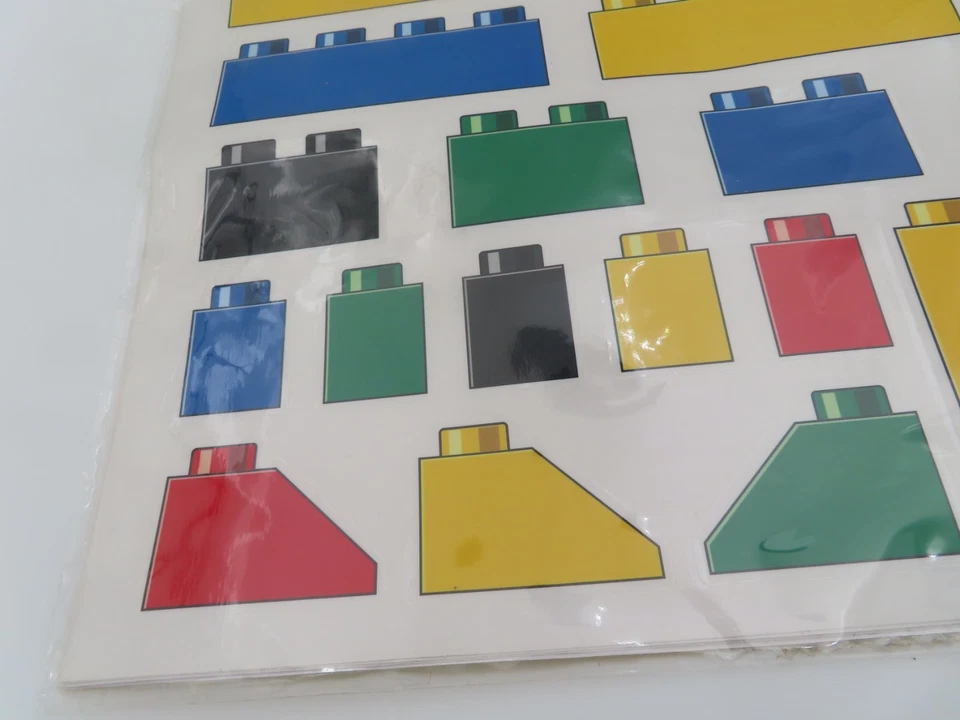 New LEGO 850797 Classic Reusable Wall Stickers - Image 2 of 4