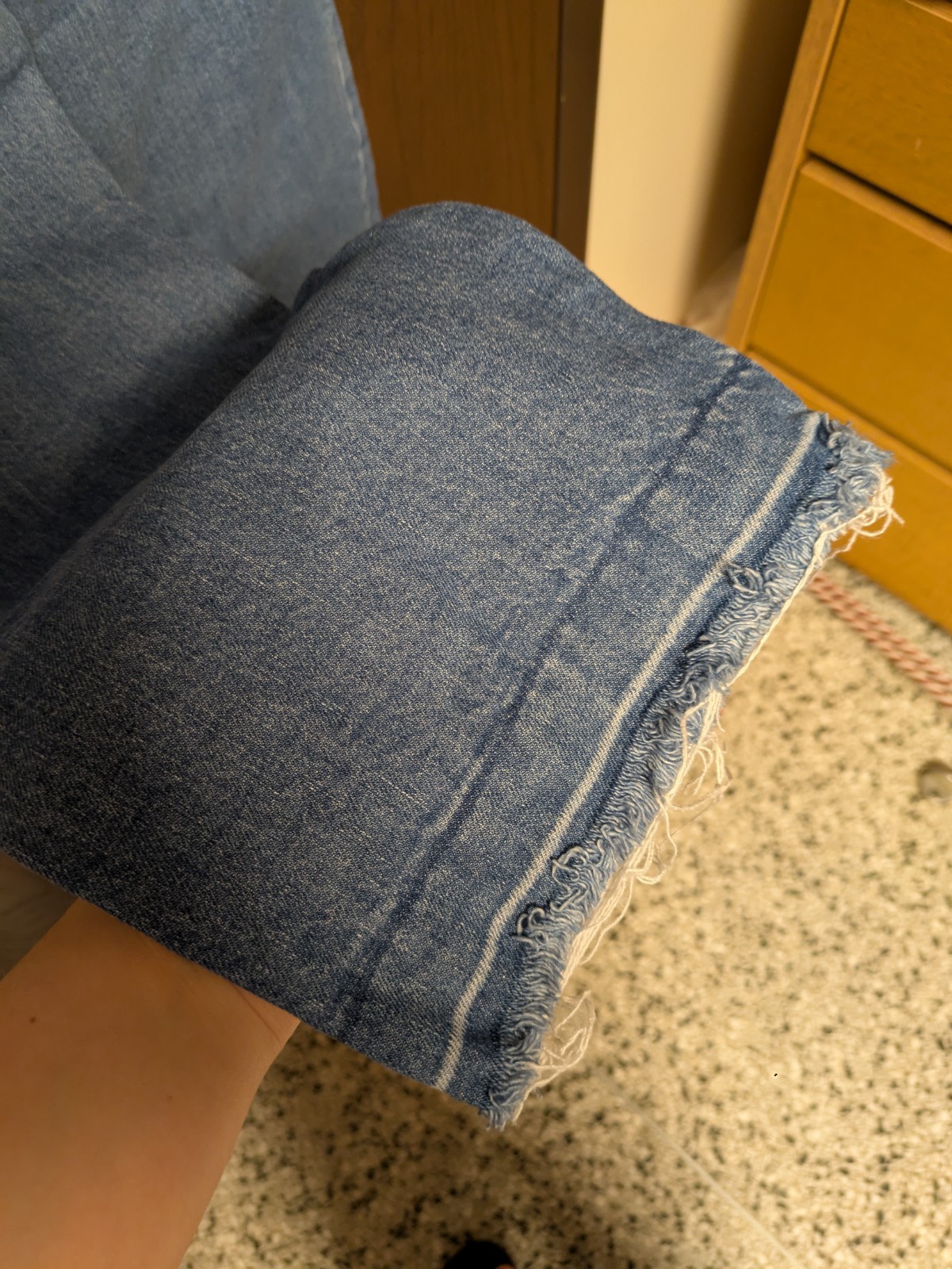 Universal Thread Ankle Bootcut Jeans Light Wash S… - image 8